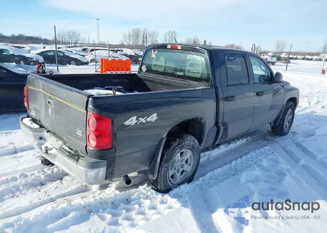 2005 Dodge Dakota Slt from USA, damaged, VIN 1D7HW48N25S273631